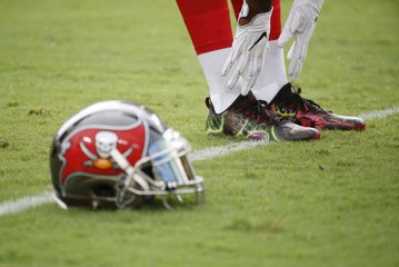 Buccaneers vs. Dolphins moved to Week 11 because of Irma