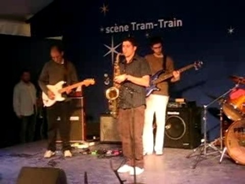 inauguration tram-train STEEVE SAX et les DONUTS