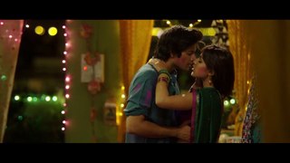 Rhea Chakraborty Hot Kissing Scene - Sonali Cable(Ek mulakaat zarori hai)