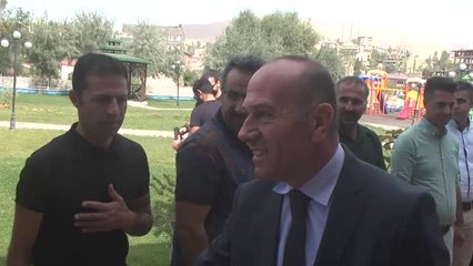 Yüksekova'da 'Kitap Kafe' Hizmete Açıldı