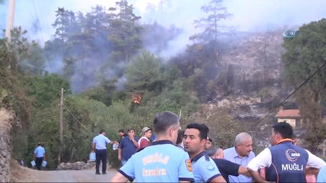 Vali Esengül Civelek Yangın Alanında İncelemelerde Bulundu