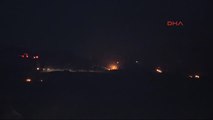 Antalya Sazlık Alanda Çıkan Yangın Korkuttu