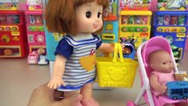 Vending machine toys surprise eggs and drinks with baby doll play