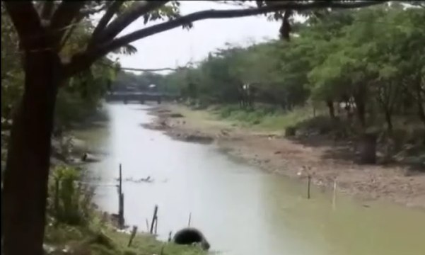 Krisis Air Bersih, Warga Demak Gunakan Air Sungai