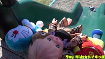 メルちゃん アニメおもちゃ メルちゃんやアンパンマン達が公園の滑り台で遊ぶよ❤外遊び animation Toy Kids トイキッズ アニメ-UmBOZdoOThg