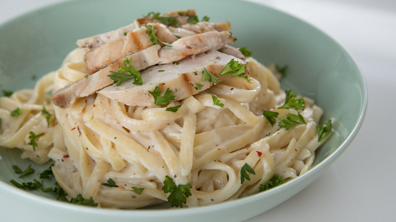 Make This 1 Ingredient Swap For a Guilt-Free Fe...