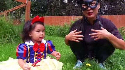 Frozen Elsa vs Spiderman ORBEEZ vs GELLI BAFF CHALLENGE! w/ Joker Surprise Egg Car Race in