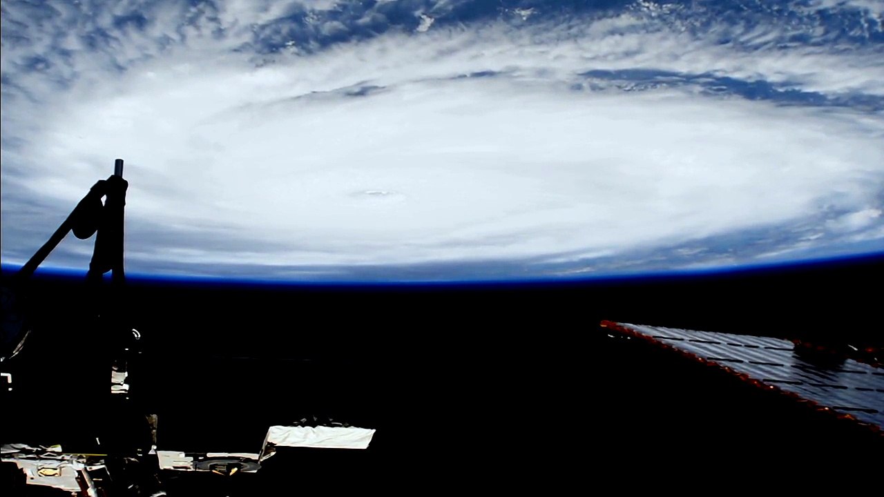 L'ouragan IRMA survolé par la Station Spatiale Internationale