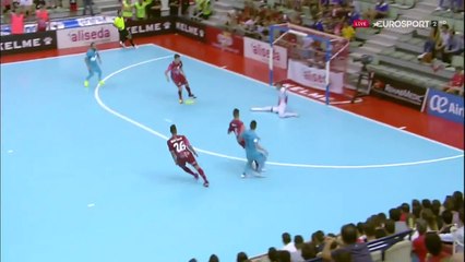 Golazo de Ricardinho de rabona