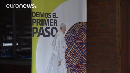 Papa Francisco visita uma Colômbia dividida