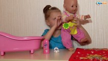 ✔ Кукла Беби Борн. Видео для детей. Девочка Поля купает Игрушку / Baby Born Doll Bathtime Baby Girl