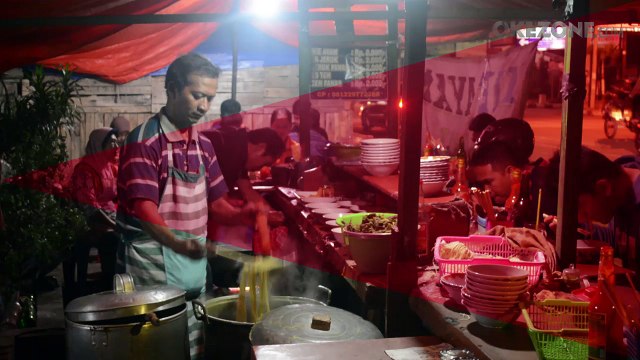 Mencicipi Gurihnya Mie Ayam Lempar di Jogja