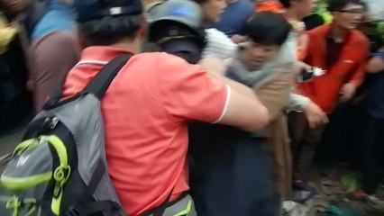 South Koreans protest against missile defence