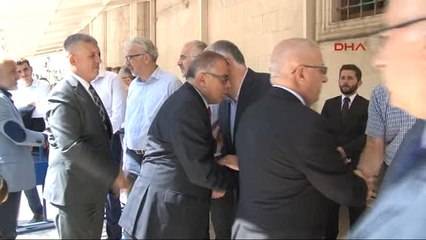 THY Genel Müdürü Ekşi'nin Babası Son Yolculuğuna Uğurlandı