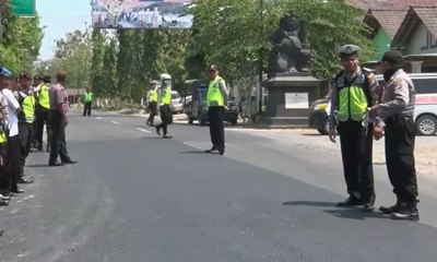 Polisi dan TNI Jaga Ketat Candi Borobudur