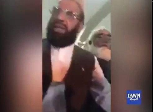 Protesters criticize Sardar Muhammad Yousaf on Hajj policies