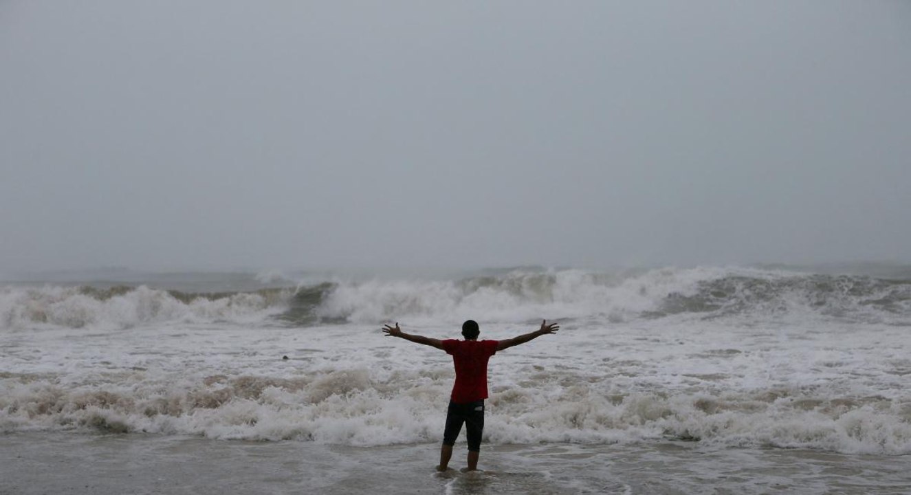 NEW  HURRICANE IRMA UNFATHOMABLE POWER
