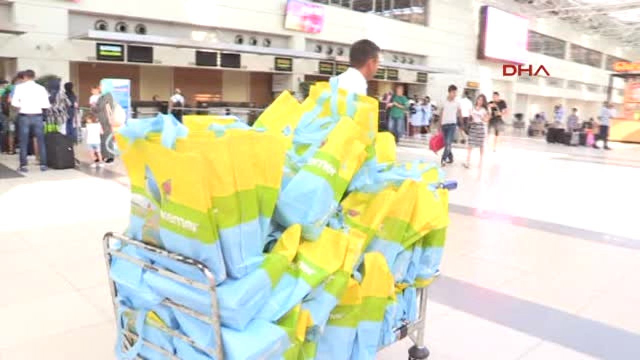 Antalya 'Kemer' Logolu Uçaktan İlk Uçuş