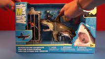 Extreme Shark Attack Adventure Set Diver Cage Great White & Tiger Shark by Animal Planet S
