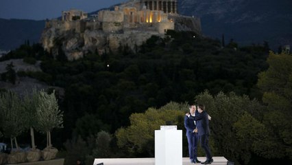 Macron à Athènes pour lancer la refondation de l'Europe