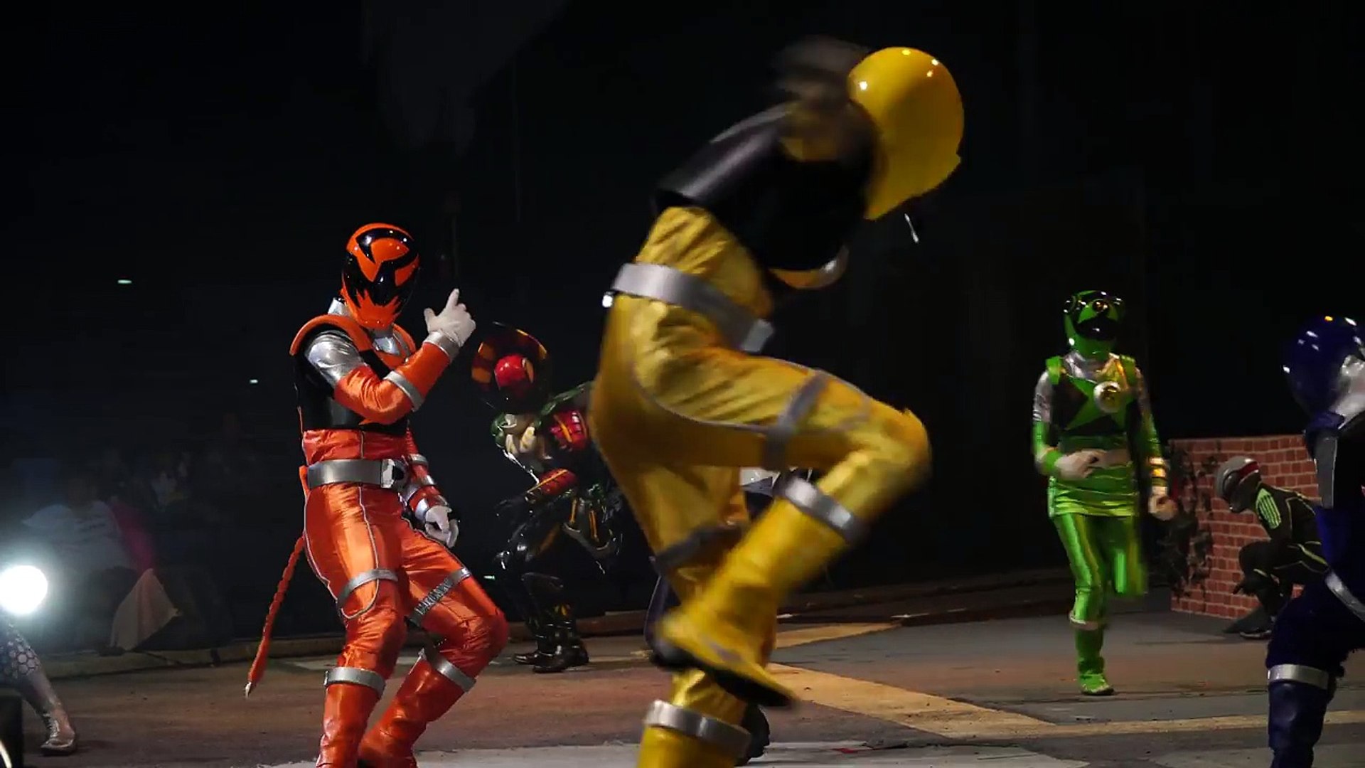 宇宙戦隊キュウレンジャー】 vs 動物戦隊ジュウオウジャー