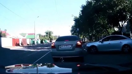 Car Crash Compilation - DECEMBER 2017