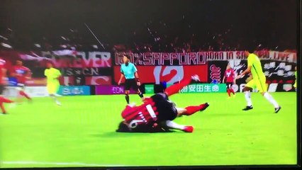 【胸糞】浦和レッズ槙野の顔蹴りサッカー
