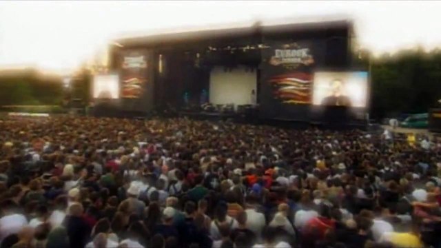 Muse - New Born, Eurockéennes Festival, 07/07/2002
