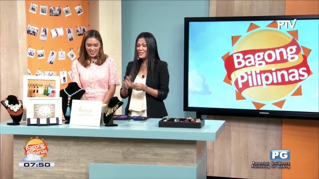 ARTSY CRAFTSY: DIY hand painted wine cork earrings and paper beads accessories