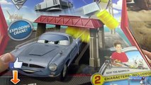 Disney Pixar Cars - Toutes les boites de jeu, Pistes et Circuits et Play Set Flash McQueen