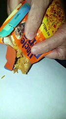 Une Marseillaise découvre des centaines de vers dans un plat préparé Uncle Ben's