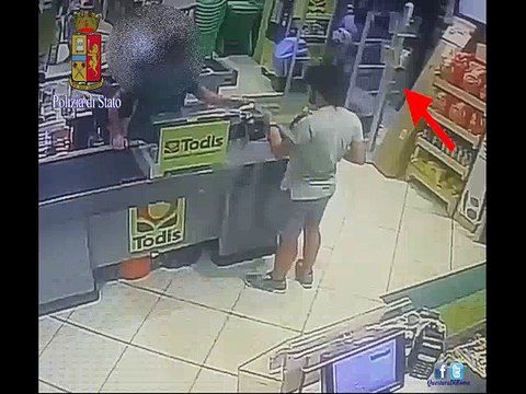 Roma, armato rapoina un supermercato 36enne arrestato da un agente libero dal servizio