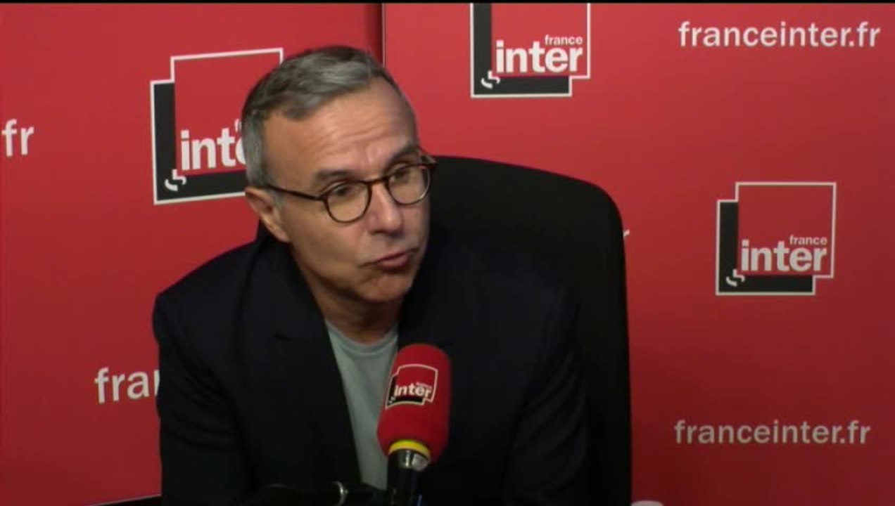 Philippe Besson répond aux questions de Léa Salamé