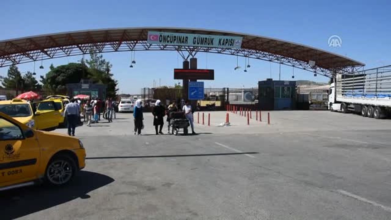 Suriyelilerin Bayram Sonrası Türkiye'ye Dönüşle...