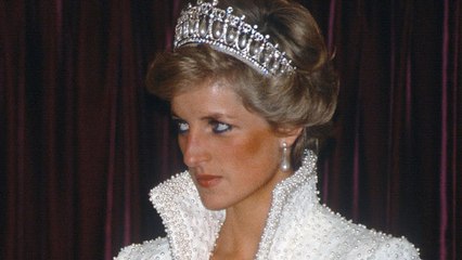 The 25 Most Iconic Princess Diana Looks