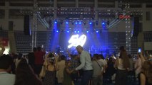 Van İranlılar Van'da 'Ebi' Konseriyle Coştu
