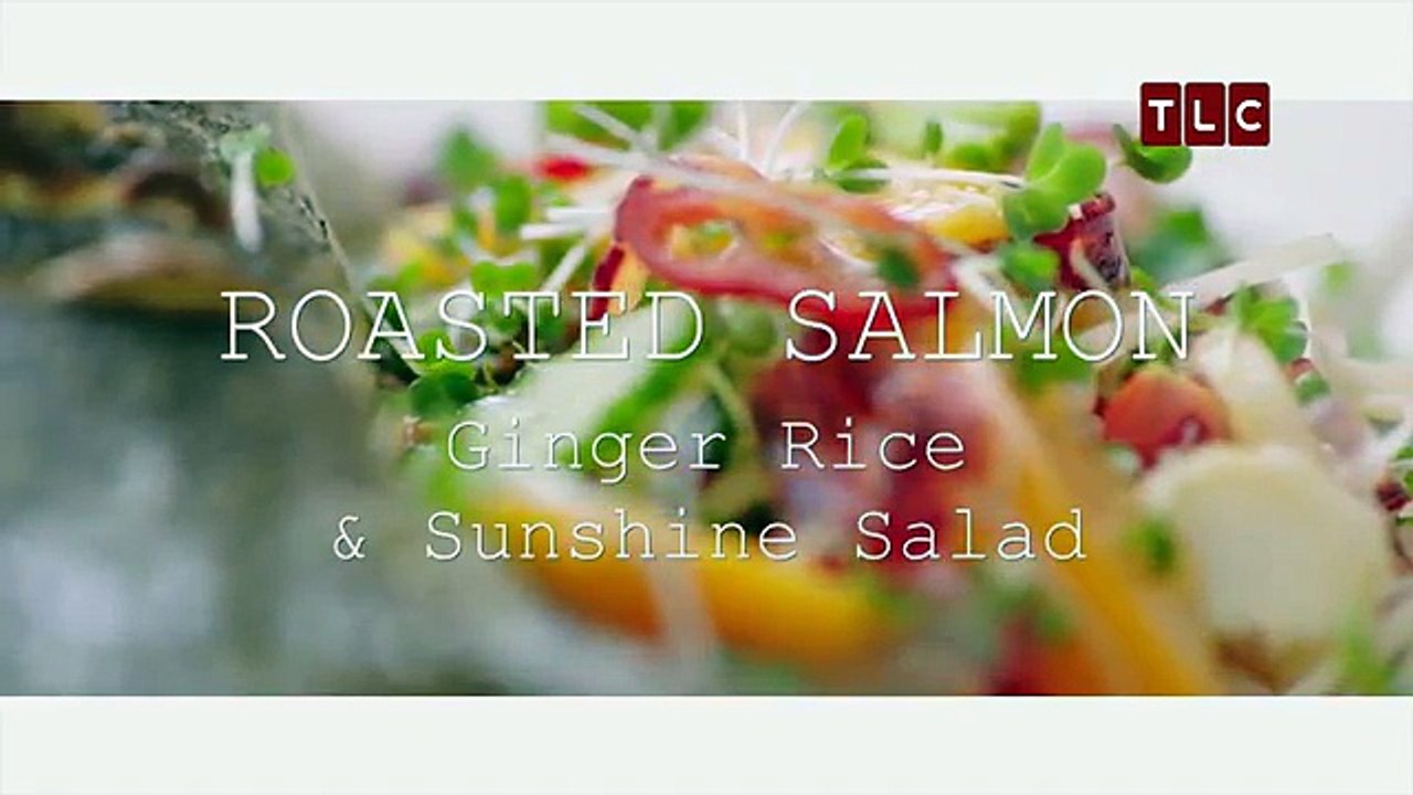 Roasted Salmon And Sunshine Salad | JAMIES SUPER FOOD