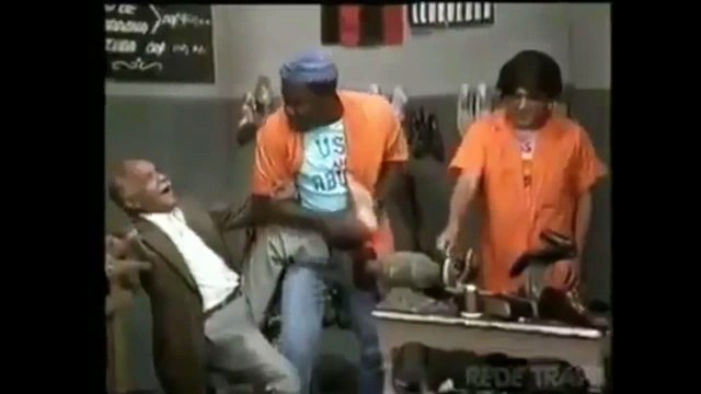 Zacarias Em A Zapataria ,O ambulante ,reseita da vovó ( Os trapalhões)