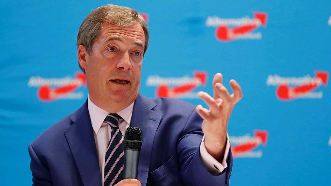 Afd: schützenhilfe von nigel farage