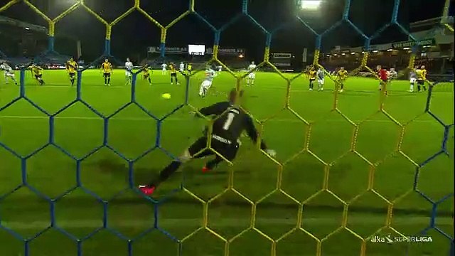 Niki Zimling Goal - Hobro vs Sonderjyske 1-1 (08.09.2017)