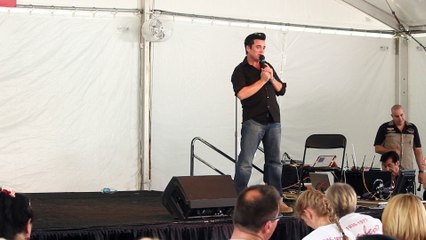 Juan Lozano live at the entertainment tent Elvis Week 2017