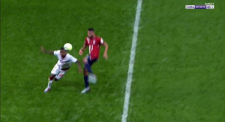 Lille - Bordeaux : Le tacle assassin de Thiago Maia sur Malcom !