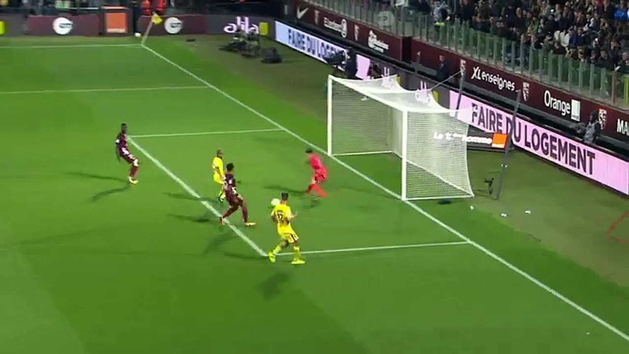 Lucas Goal - Metz vs PSG 1-5 (08.09.2017)