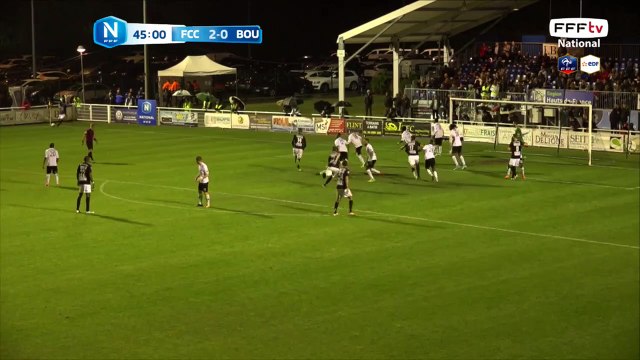 Corner mal frappé au premier poteau