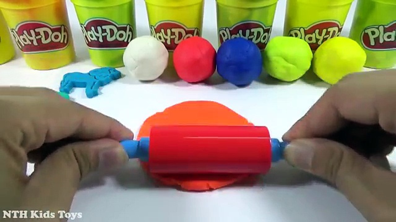 Et les couleurs Créatif pour amusement amusement enfants Apprendre moules jouer des fraises avec Doh animal