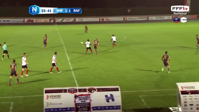 La frappe lointaine est captée par le gardien de VHF.