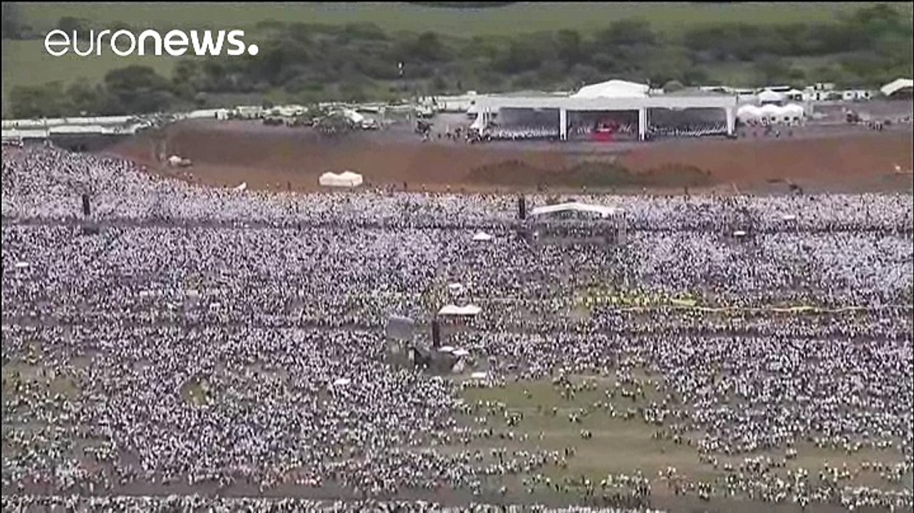 Papst in Kolumbien: 'Versöhnung heißt: Türen öffnen'