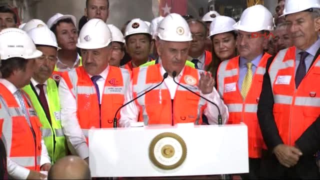 İzmir Başbakan Yıldırım Sabuncubeli Tüneli'ni Açtı