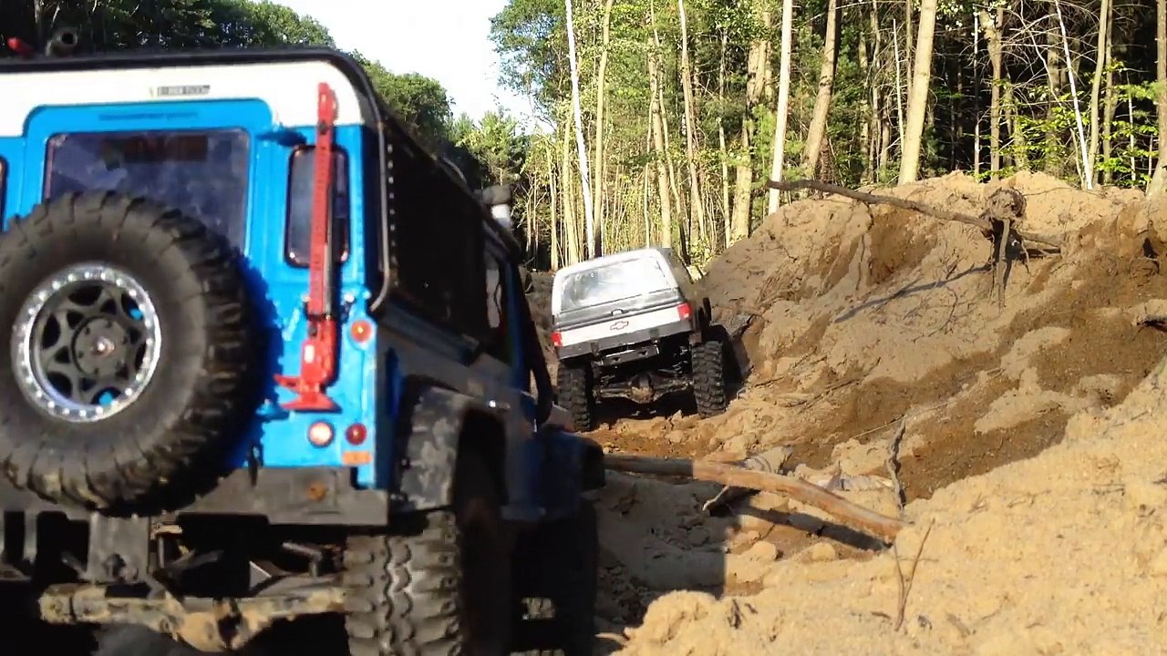 RC Scale Crawler 4x4 Tracy Sand trail Land rover D90 & Chevy Blazer K5