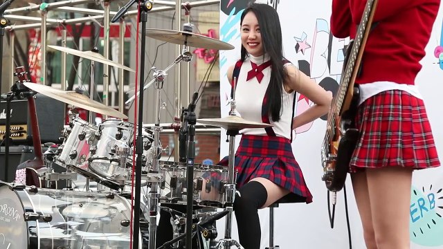 (5:00~5:01)Bebop 비밥 홍대 버스킹 03 Breath 아연